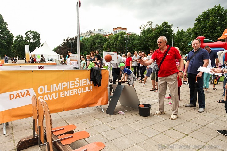 Rīgas centra Esplanādes parkā norisinājās sestais un noslēdzošais sporta un izklaides sērijas 