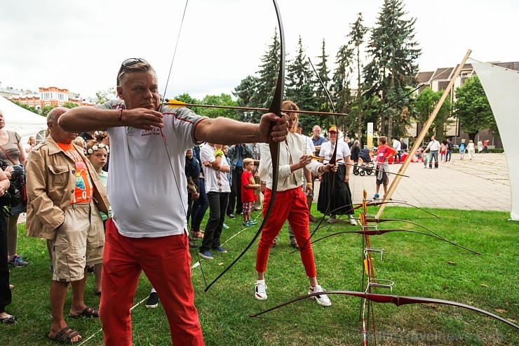 Rīgas centra Esplanādes parkā norisinājās sestais un noslēdzošais sporta un izklaides sērijas 