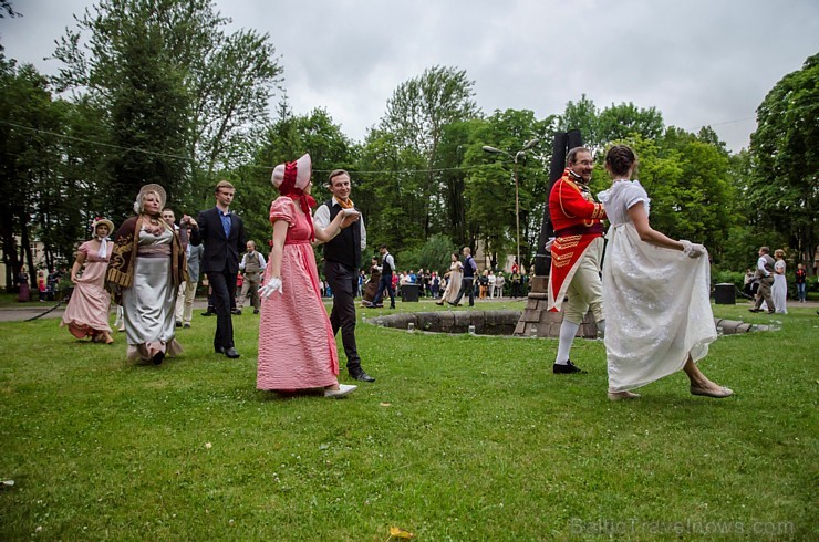 Daugavpils cietoksnī risinājās jau 2. Starptautiskais kara vēstures rekonstrukcijas klubu festivāls 