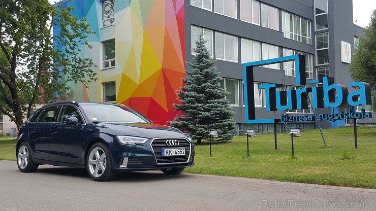 Travelnews.lv redakcija iepazīst jauno Audi A3 Sportback Rīgas ielās 180483