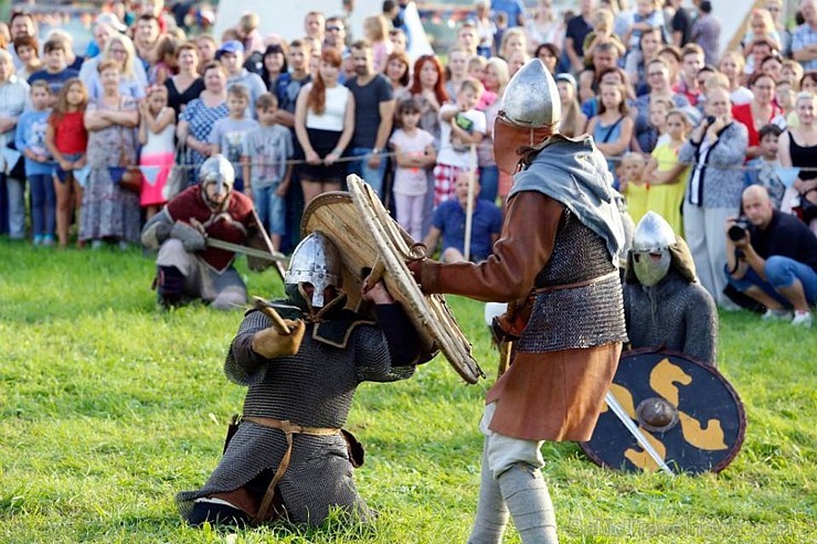 Rēzekne krāšņi un grandiozi ar dažādiem pasākumiem aizvadījusi savus pilsētas svētkus 180852