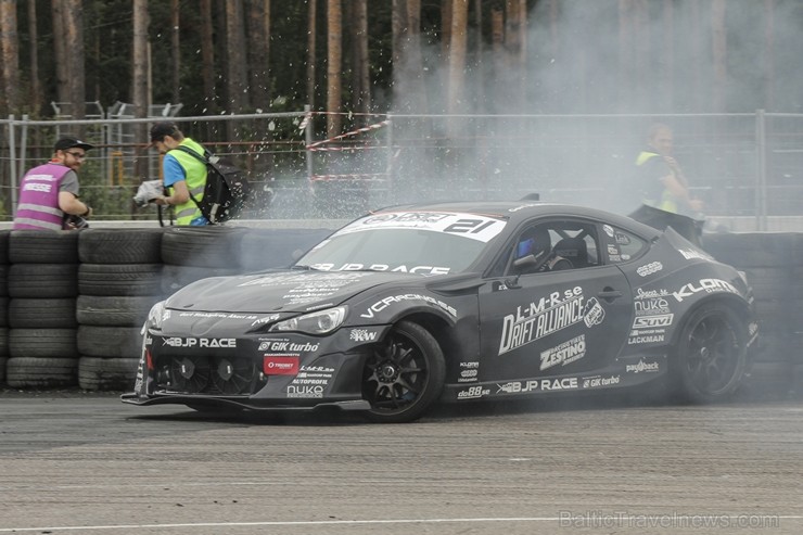 Drift Allstars Latvian GP 2016 pulcē labākos Eiropas drifta braucējus 181210