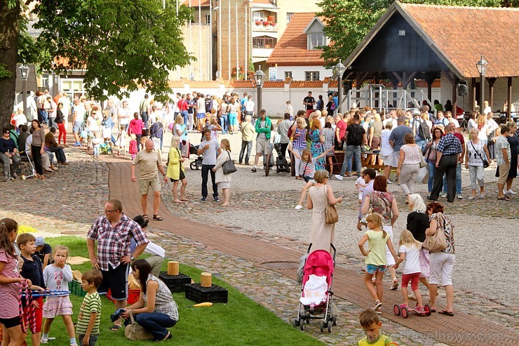 No 2016. gada 5. līdz 7. augustam Ventspilī valdīja salda svētku garša un pilsētu pildīja dažādi pasākumi visās malu malās 181419