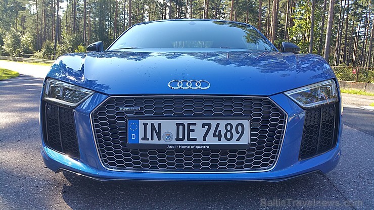 Travelnews.lv redakcija Biķernieku trasē 15.08.2016 izmēģina jaudīgos Audi R8 un RS sērijas automobiļus 181853