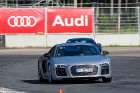 Travelnews.lv redakcija Biķernieku trasē 15.08.2016 izmēģina jaudīgos Audi R8 un RS sērijas automobiļus. Foto: Audi Sport 16