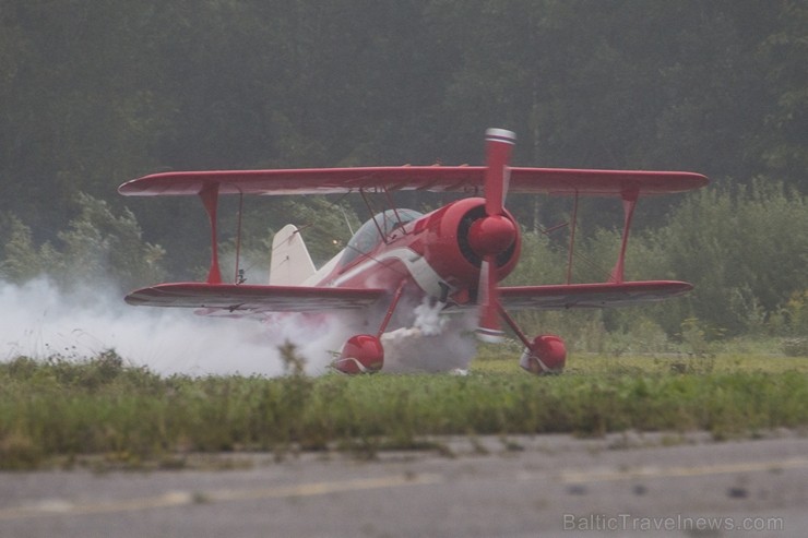 Ikgadējais aviācijas salidojums «Riga Fly-in 2016» Spilves lidlaukā pulcē aviācijas interesentus 181925