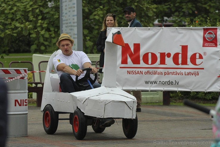 «Nissan Norde Cartoon rallijs 2016» pārsteidz ar radošumu 181947