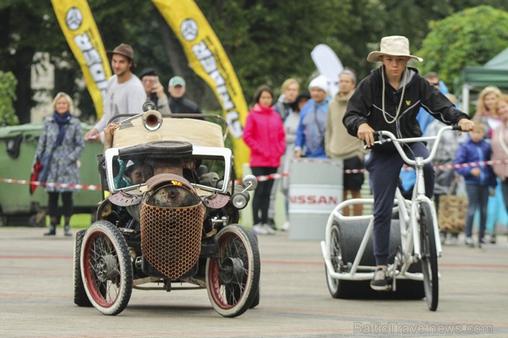 «Nissan Norde Cartoon rallijs 2016» pārsteidz ar radošumu 181951