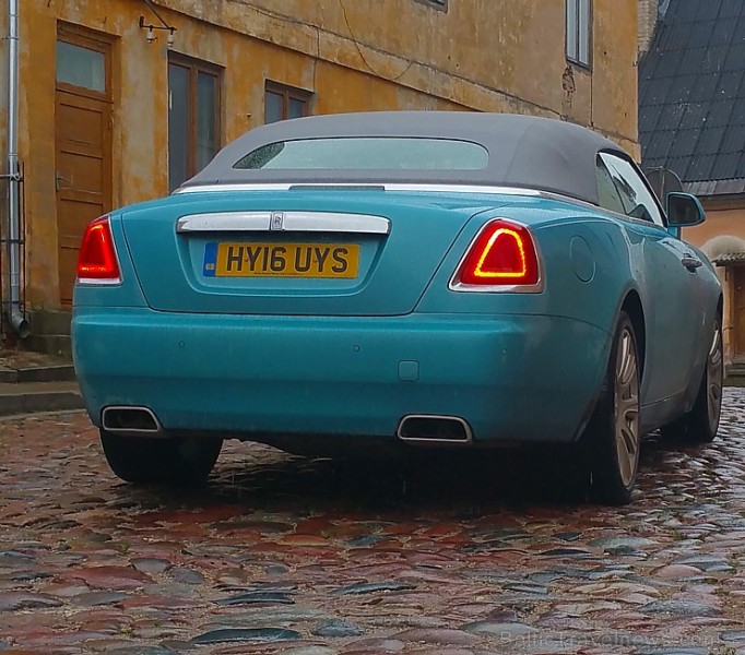 Travelnews.lv redakcija ar Rolls Royce Dawn startē no Hotel Bergs un dodas ceļojumā uz Kurzemi 182064