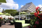 Jūrmalas piecu zvaigžņu viesnīca «Baltic Beach Hotel» aicina baudīt vasaru vairāku līmeņu terasēs 26