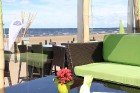 Jūrmalas piecu zvaigžņu viesnīca «Baltic Beach Hotel» aicina baudīt vasaru vairāku līmeņu terasēs 32
