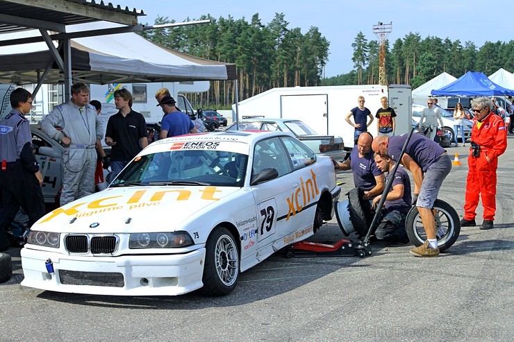 Ar spraigām cīņām trasē atzīmē Baltijas autošosejas festivāla «Riga Summer Race» 5 gadu jubileju 182519