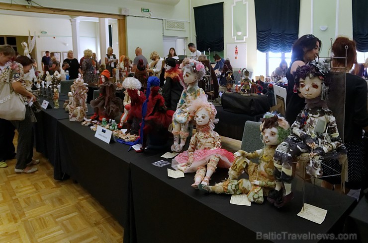 Preiļi trīs dienu garumā ar sportiskiem, kulturāliem notikumiem, košu gājienu un starptautisko leļļu festivālu svinējuši pilsētas svētkus 182595