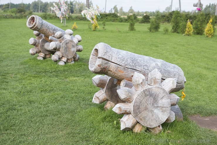 Beverīnas koka skulptūru parks aizrauj gan pieaugušos, gan bērnus 183194