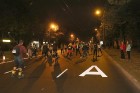 Brīvības ielas Nakts brauciens pulcē vairākus tūkstošus skrituļslidotāju un... 27