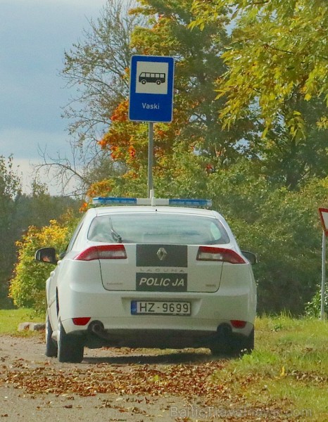 Travelnews.lv redakcija piedalās «Gada Auto» žūrijas braucienā uz Skrundas muižu 184505