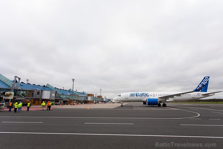 Lidsabiedrība airBaltic ar Bombardier ražoto «CS300» lidmašīnu viesojās Tallinā 185461