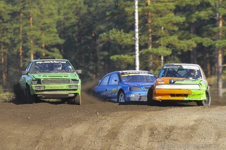 Ar pārsteigumiem un bagātām cīņām sporta kompleksā «333» noslēdzas Latvijas rallijkrosa sezona 185918