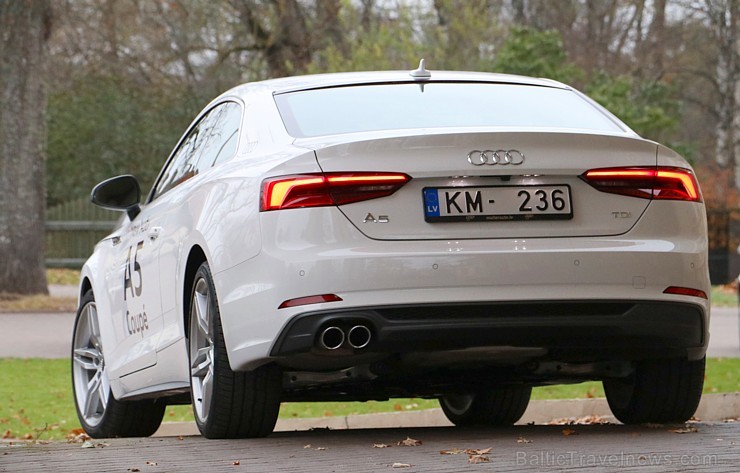 Travelnews.lv redakcija apceļo rudenīgo Vidzemi un Dikļu pils ar jauno Audi A5 Coupe 186659