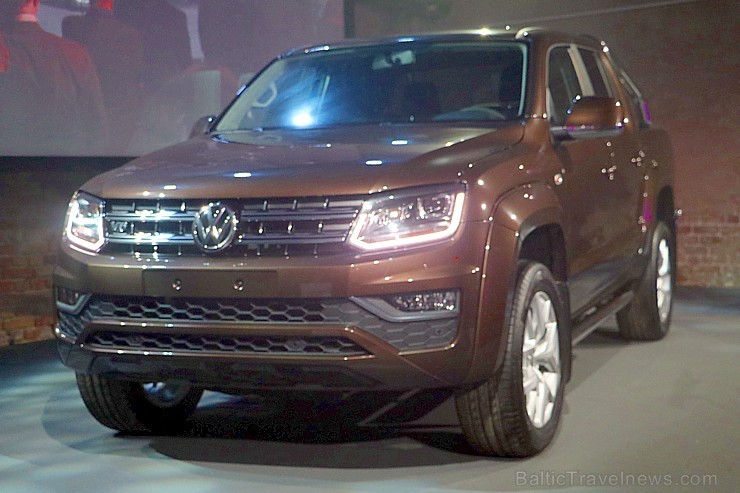 Rīgā tiek prezentēts mednieku, mežinieku un atpūtnieku iecienītais VW Amarok 187125