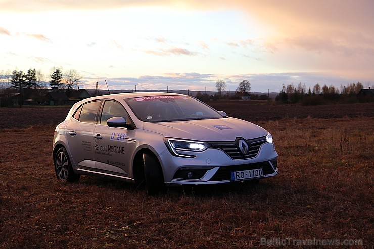 Travelnews.lv redakcija ar jauno Renault Megane apceļo rudenīgo Latgali 187170