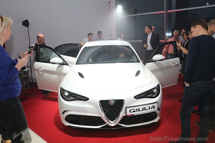 «Autobrava» prezentē 12.11.2016 vienu no ātrākajiem Eiropas automobiļiem «Alfa Romeo Giulia» 187773