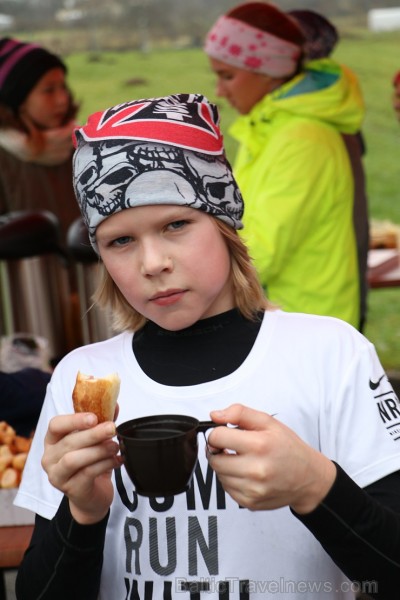 Latvijas dzimšanas dienu Rembate atzīmē ar 3 un 10 km skrējienu 
Foto atbalsts: Pulsometrs.lv 188116