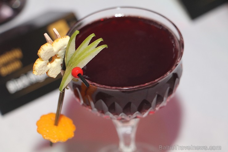 Starptautiskais bārmeņu konkurss «Riga Black Balsam Global Cocktail Challenge 2016» 24.11.2016 pulcē gandrīz 50 dalībniekus no 19 valstīm 188563