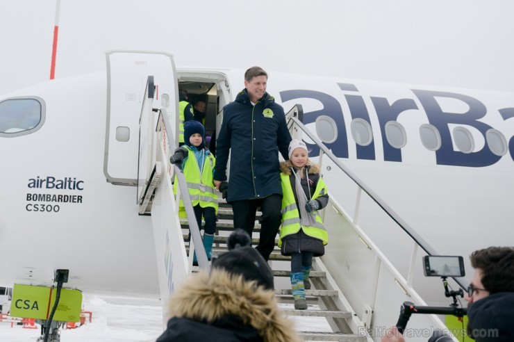 Rīga. Šodien, 2016.gada 30.novembrī Latvijas lidsabiedrība airBaltic Rīgā sagaidīja pasaulē pirmo Bombardier CS300 lidmašīnu. 188890