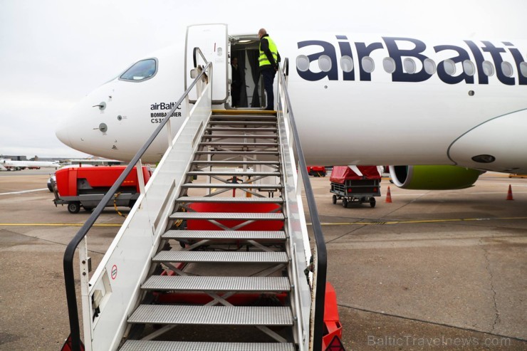 Jaunie airBaltic CS300 ir klāt - aplūko tos no pasažiera perspektīvas 189848