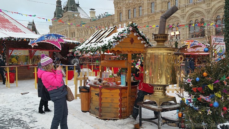 Travelnews.lv apskata Ziemassvētku tirdziņu Sarkanajā laukumā Maskavā. Atbalsta: Baltic Travel Group un Aeroflot 189921