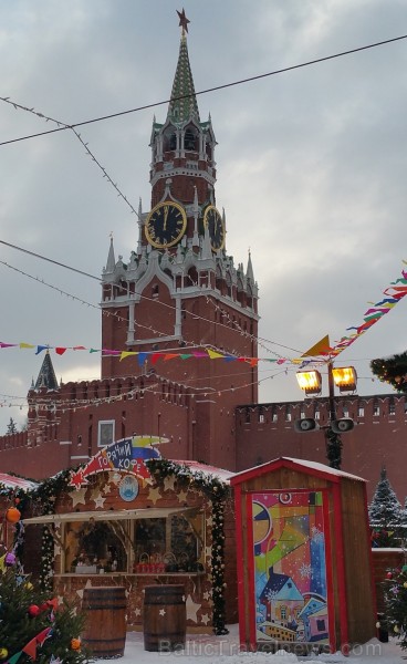 Travelnews.lv apskata Ziemassvētku tirdziņu Sarkanajā laukumā Maskavā. Atbalsta: Baltic Travel Group un Aeroflot 189928