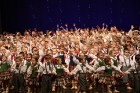 Ogres Kultūras centrā «Pīlādzītis» izdejo koncertu «Ziemas Jampadracis» 35