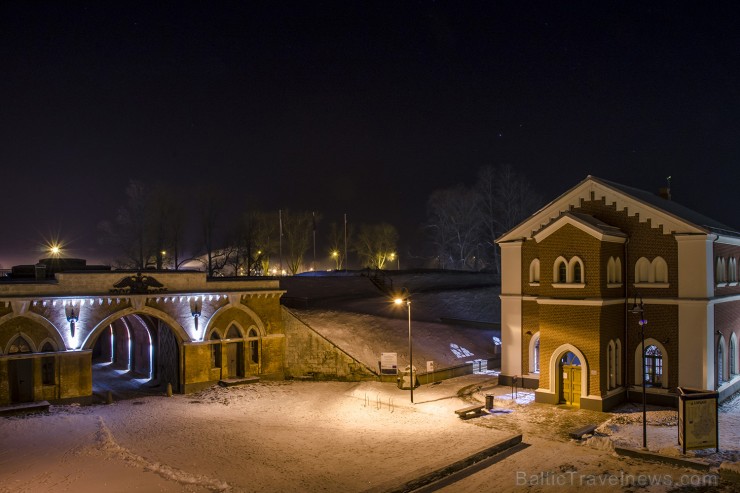 Daugavpils iedzīvotājus priecē sniegbalti skati 191033