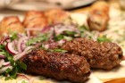 Jūrmalā omulīgā atmosfērā atver jaunu azerbaidžāņu virtuves restorānu «Centrs Jūrmala» 15