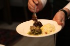 Jūrmalā omulīgā atmosfērā atver jaunu azerbaidžāņu virtuves restorānu «Centrs Jūrmala» 23