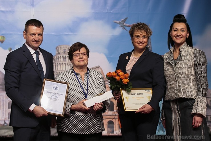 Oficiālā balvas GADA CILVĒKS TŪRISMĀ 2016 pasniegšanas ceremonija norisinājās 03.02.2017 tūrisma izstādes 