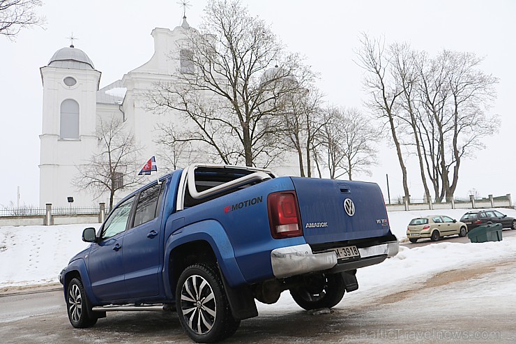 Travelnews.lv dodas ceļojumā uz Latgali ar jauno un jaudīgo «Volkswagen Amarok» 192837