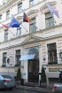 Rīgas 5 zvaigžņu viesnīca «Grand Palace Hotel» ar Martas balli saziedo gandrīz 23 000 eiro un šo summu dāvina ar vēzi slimiem bērniem - BKUS Onkohemat 20