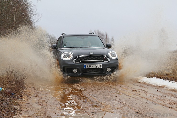 Travelnews.lv redakcija ar jauno MINI Countryman apceļo Vidzemi un Zemgali 193457