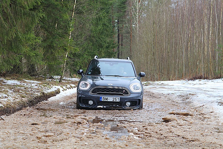 Travelnews.lv redakcija ar jauno MINI Countryman apceļo Vidzemi un Zemgali 193480