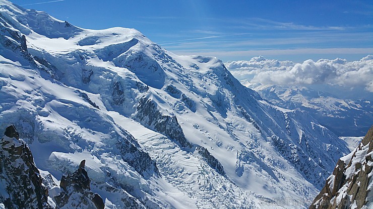 Travelnews.lv redakcija kopā ar «Latvia Tours» izbauda kalnu slēpošanu Alpu kalnos. Atbalsta: Club Med 195084