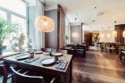 «Tallink» atklāj tajiešu restorānu «NOK NOK» Tallinas vecpilsētā 25