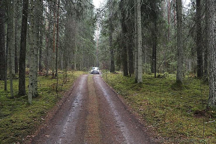 Travelnews.lv redakcija maija svētkos ar jauno un jaudīgo «Audi Q7 e-tron» apceļo Latgali 196857