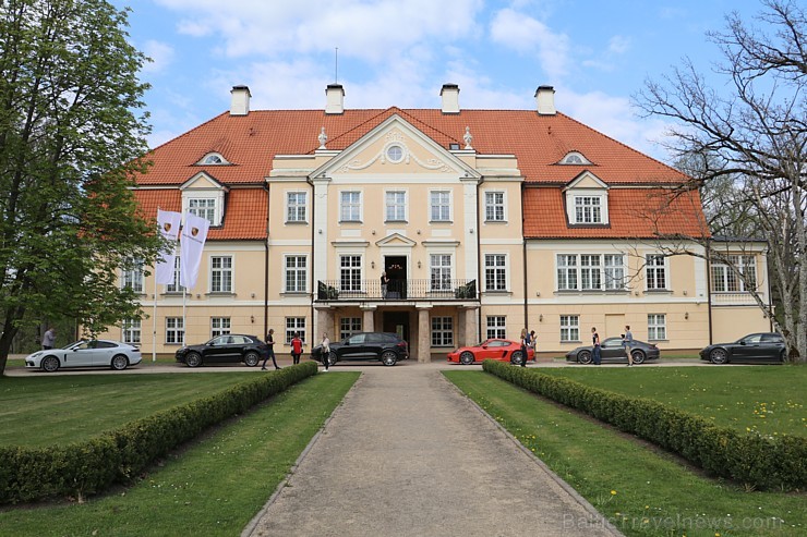 Travelnews.lv redakcija izbrauc «Porsche Road Tour» ar 8 spēkratiem un izbauda Vidzemes pavasari 197687