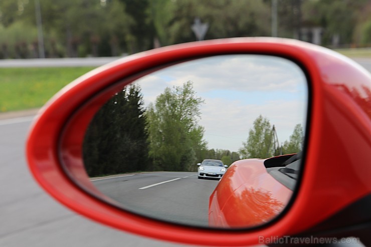 Travelnews.lv redakcija izbrauc «Porsche Road Tour» ar 8 spēkratiem un izbauda Vidzemes pavasari 197718