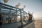 Jūrmalas restorānā «Orizzonte»grezni atklāta jaunā vasaras terase 36