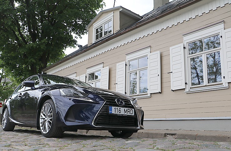 Travelnews.lv redakcija ar jauno «Lexus IS300H» apceļo Latgali un 4 dienās nobrauc 1000 km garu maršrutu 199071