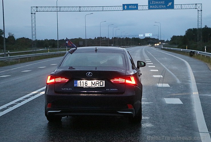 Travelnews.lv redakcija ar jauno «Lexus IS300H» apceļo Latgali un 4 dienās nobrauc 1000 km garu maršrutu 199098