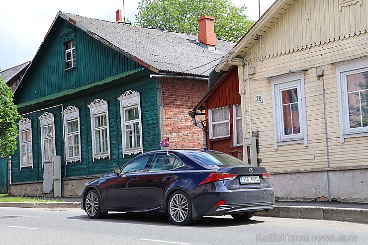 Travelnews.lv redakcija ar jauno «Lexus IS300H» apceļo Latgali un 4 dienās nobrauc 1000 km garu maršrutu 199124